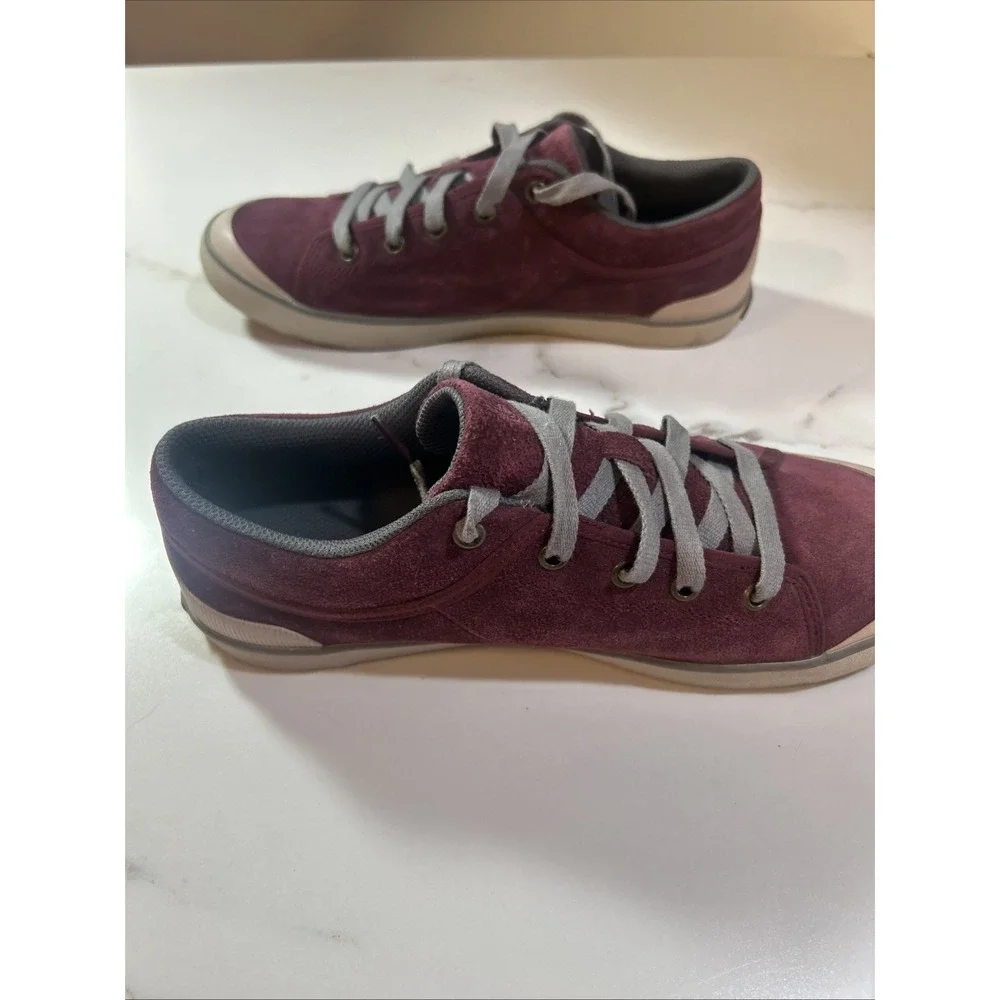 Teva Freewheel Sneakers Womens 10‎ Burgundy Suede Leather Lace Up Casual Skater